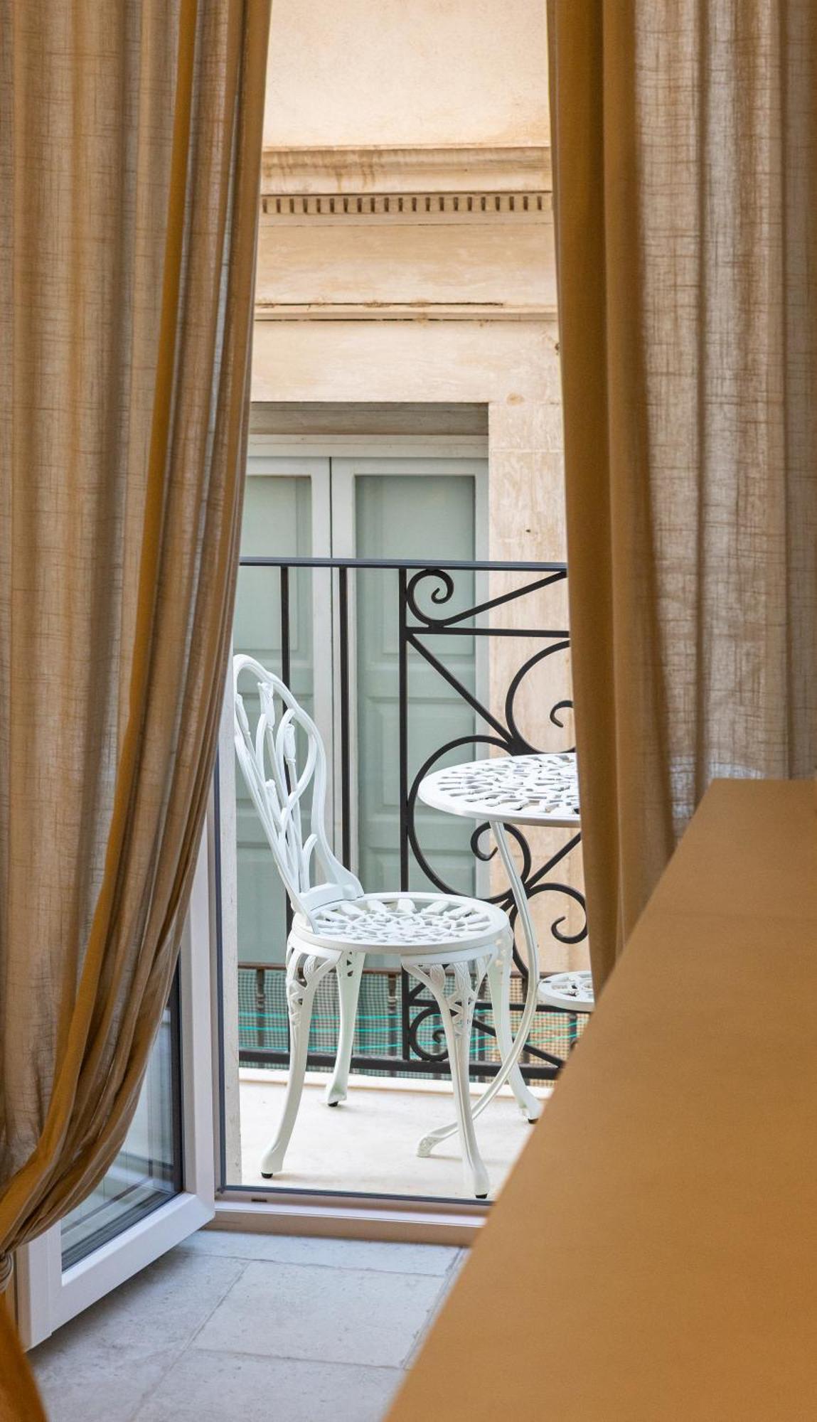 Donna Veneranda Bed and Breakfast Βιέστε Εξωτερικό φωτογραφία